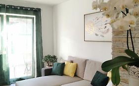 Kenzo Apartment